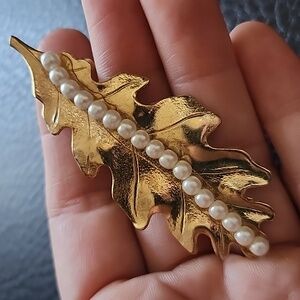 VTG Lady Ellen hair clip